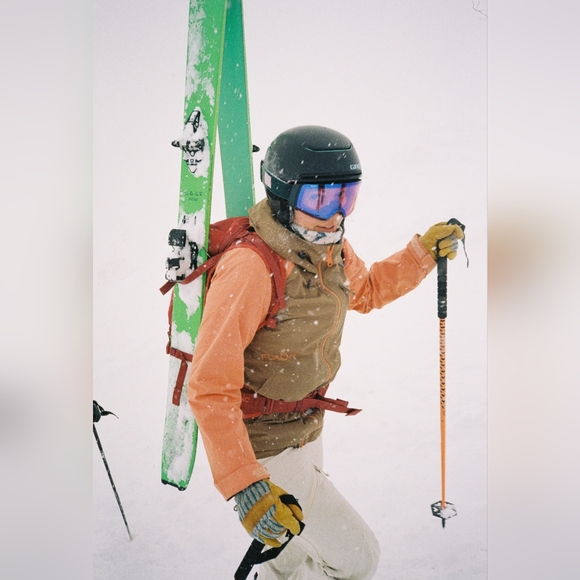 Meet your Posher, Susan - Picture 2 of 4